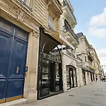 Stunning Apartment 4Br8P In Champs-Elysees- Paris