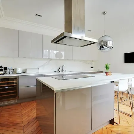 Stunning 4br8p In Champs-elysees- Apartment *